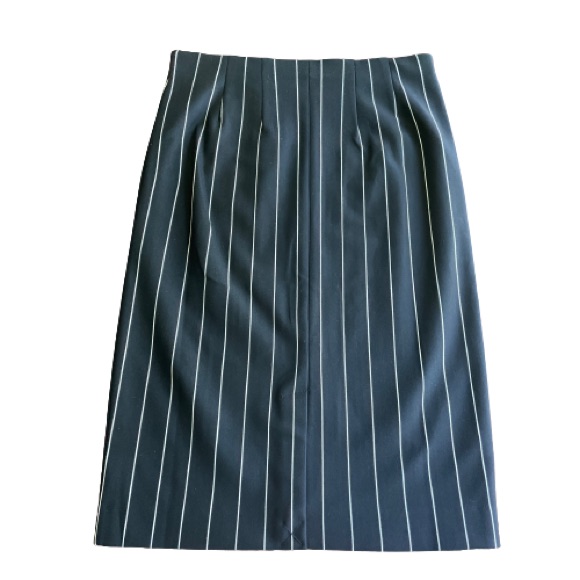 Nwt- T Tahari Pull On Black & White Pinstripe Pencil Skirt- Size Small